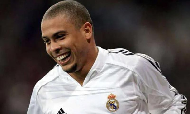 Ảnh hưởng từ chiều cao tới sự nghiệp thi đấu của Ronaldo béo