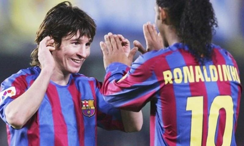 Mối quan hệ giữa Messi và Ronaldinho ra sao?