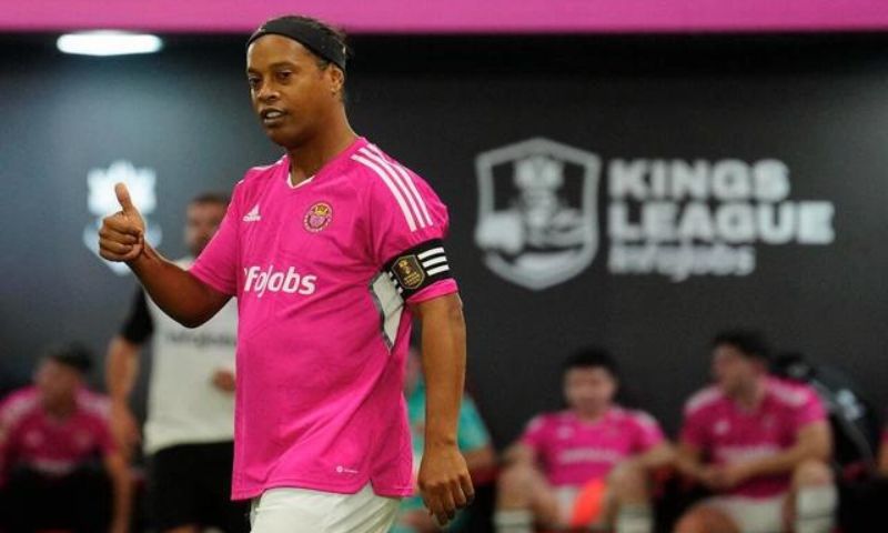 Tài sản của Ronaldinho là bao nhiêu?