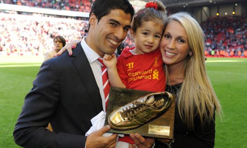 Sự hỗ trợ của Sofia Balbi trong sự nghiệp của Luis Suarez